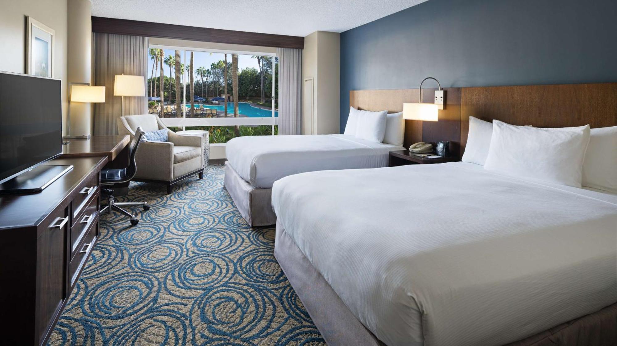 Doubletree By Hilton San Diego Del Mar Exterior photo