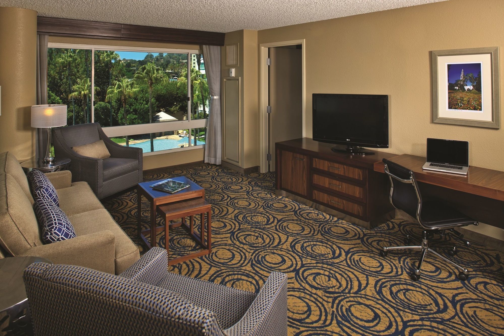 Doubletree By Hilton San Diego Del Mar Exterior photo